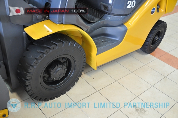 ขายรถโฟล์คลิฟท์มือสอง KOMATSU รุ่น FG20HC-573134 นำเข้าจากประเทศญี่ปุ่น 100\% ไม่เคยใช้งานในไทย