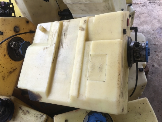 ถังน้ำมันไฮโดรหลิค