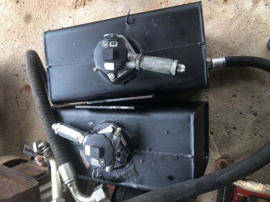 ถังน้ำมันไฮโดรหลิค