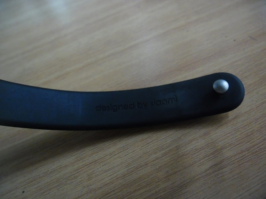 Xiaomi Mi Band 1s เป็นสายรัดข้อมือเพื่อสุขภาพ สภาพสวย