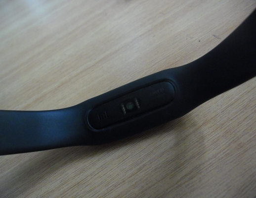 Xiaomi Mi Band 1s เป็นสายรัดข้อมือเพื่อสุขภาพ สภาพสวย