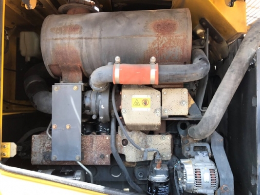 ขายรถตักล้อยาง KOMATSU WA320-5 รถนอกนำเข้าจากญี่ปุ่น สภาพสวยพร้อมใช้งาน มีVDOการทำงานครับ ขายรถตักล้อยาง KOMATSU WA320-5 รถนอกนำเข้าจากญี่ปุ่น สภาพสวยพร้อมใช้งาน มีVDOการทำงานครับ