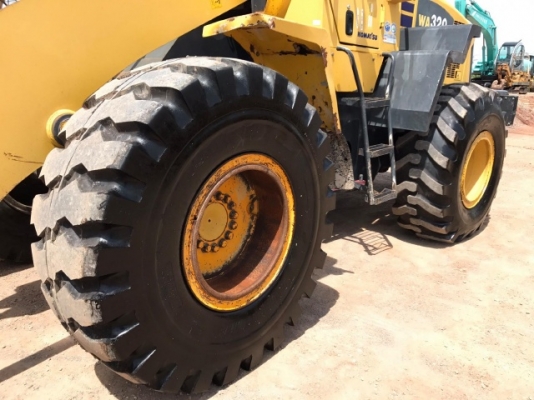 ขายรถตักล้อยาง KOMATSU WA320-5 รถนอกนำเข้าจากญี่ปุ่น สภาพสวยพร้อมใช้งาน มีVDOการทำงานครับ ขายรถตักล้อยาง KOMATSU WA320-5 รถนอกนำเข้าจากญี่ปุ่น สภาพสวยพร้อมใช้งาน มีVDOการทำงานครับ