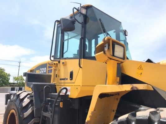 ขายรถตักล้อยาง KOMATSU WA320-5 รถนอกนำเข้าจากญี่ปุ่น สภาพสวยพร้อมใช้งาน มีVDOการทำงานครับ ขายรถตักล้อยาง KOMATSU WA320-5 รถนอกนำเข้าจากญี่ปุ่น สภาพสวยพร้อมใช้งาน มีVDOการทำงานครับ
