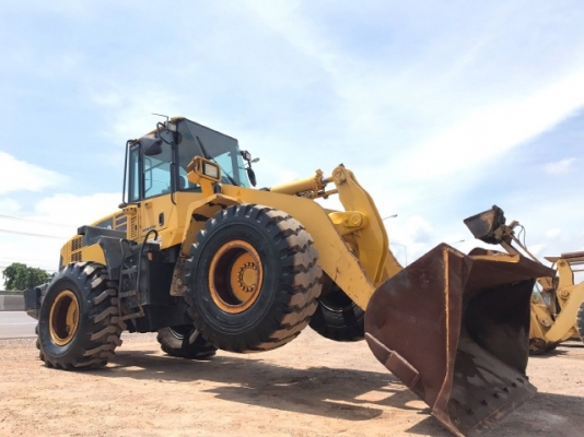 ขายรถตักล้อยาง KOMATSU WA320-5 รถนอกนำเข้าจากญี่ปุ่น สภาพสวยพร้อมใช้งาน มีVDOการทำงานครับ ขายรถตักล้อยาง KOMATSU WA320-5 รถนอกนำเข้าจากญี่ปุ่น สภาพสวยพร้อมใช้งาน มีVDOการทำงานครับ