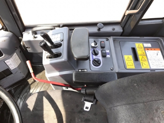 ขายรถตักล้อยาง KOMATSU WA320-5 รถนอกนำเข้าจากญี่ปุ่น สภาพสวยพร้อมใช้งาน มีVDOการทำงานครับ ขายรถตักล้อยาง KOMATSU WA320-5 รถนอกนำเข้าจากญี่ปุ่น สภาพสวยพร้อมใช้งาน มีVDOการทำงานครับ