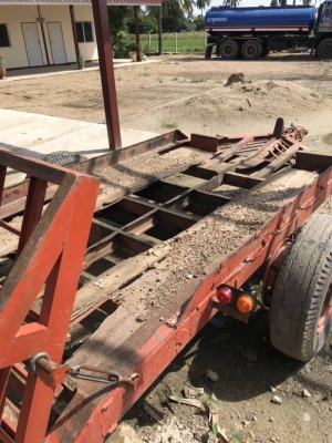 ขาย 225,000 KOMATSU pc 30 พร้อมเทนรถลาก เครื่องดี ปั้มดี รถพร้อมใช้งาน รถอยู่ นครปฐม 090-772-3710 090-772-3708