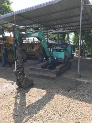 ขาย 225,000 KOMATSU pc 30 พร้อมเทนรถลาก เครื่องดี ปั้มดี รถพร้อมใช้งาน รถอยู่ นครปฐม 090-772-3710 090-772-3708