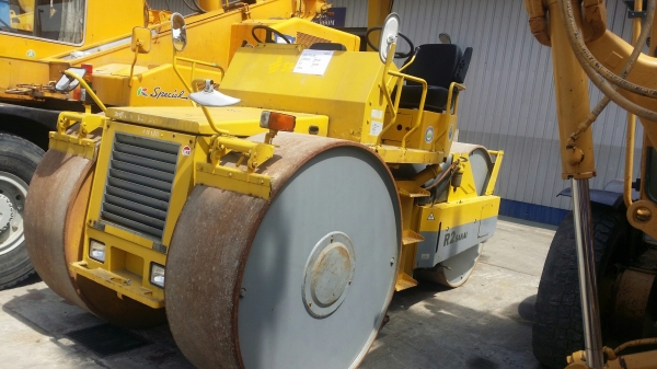 ขายขายรถบด R2S RR3-10180 ปี 1994 60 ชม โทร 061-4194021 พรภวิษย์ ขายขายรถบด R2S RR3-10180 ปี 1994 60 ชม โทร 061-4194021 พรภวิษย์