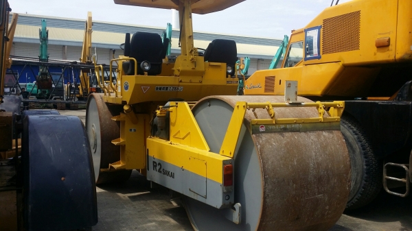 ขายขายรถบด R2S RR3-10180 ปี 1994 60 ชม โทร 061-4194021 พรภวิษย์ ขายขายรถบด R2S RR3-10180 ปี 1994 60 ชม โทร 061-4194021 พรภวิษย์