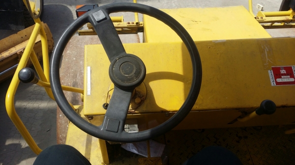 ขายขายรถบด R2S RR3-10180 ปี 1994 60 ชม โทร 061-4194021 พรภวิษย์ ขายขายรถบด R2S RR3-10180 ปี 1994 60 ชม โทร 061-4194021 พรภวิษย์