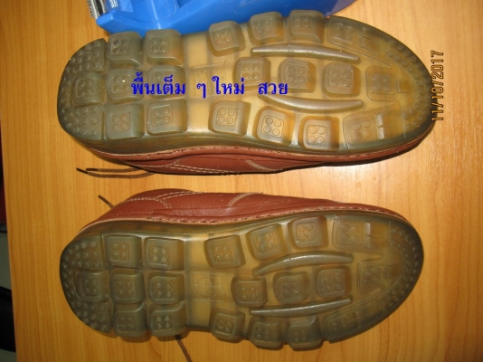 รองเท้า Dr. martens Made in England สภาพงาม ๆ เบอร์ 42 ยาว 26.5 ซม.