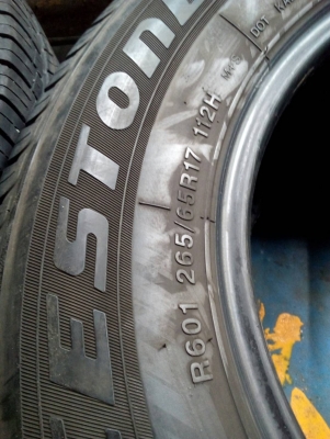 265/65R17 DEESTONE PAYAK 007 ปี15  ชุด 4 เส้น  1800 บาท โทร.ไอดีไลน์  0814273941