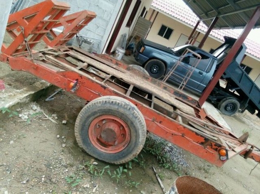 ขาย โคมัสชุ PC 35 พร้อมรถลาก..รถสภาพพร้อมใช้งาน ราคา 220,000 บาท