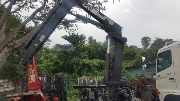 ขายเครนพับนำเข้าจากยุโรป (HIAB)
