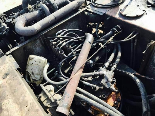 ขาย 395,000 บาท HITACHI EX200-1 เครื่องดี ปั้ม K3V โช่หนา เอวแน่น เอกสารชื้อขาย  รถอยู่ จ.ขอนแก่น โทร&amp;ไอดีไลน์ 0610710295