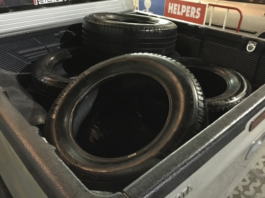 ยาง Michelin 265 60 18 ปี16 ดอกเต็ม ไม่มีปะ ใช้ยาว ราคาไม่แพง ยาง Michelin 265 60 18 ปี16 ดอกเต็ม ไม่มีปะ ใช้ยาว ราคาไม่แพง