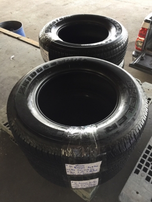 ยาง Bridgestone 265 65 17 ปี15 ดอกเต็ม ไม่มีปะ ใช้ยาว ราคาไม่แพง ยาง Bridgestone 265 65 17 ปี15 ดอกเต็ม ไม่มีปะ ใช้ยาว ราคาไม่แพง