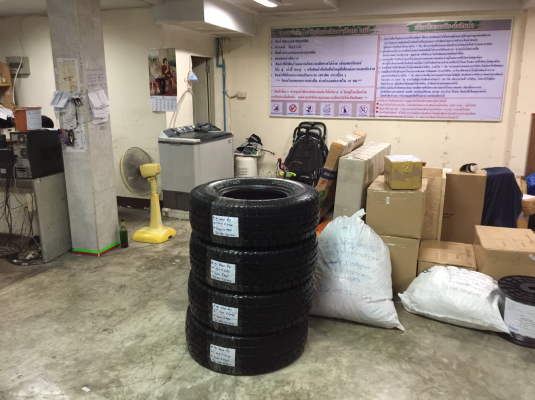 ยาง All Yokohama 31 10.5 R15 ปี14 ดอกเยอะ ใช้ยาว ราคาไม่แพง ยาง All Yokohama 31 10.5 R15 ปี14 ดอกเยอะ ใช้ยาว ราคาไม่แพง