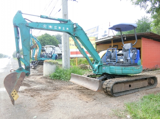 KOMATSU 40MR-1 <คอลโทนสั้นปั๊มนิ้ว> รถเก่านอกมีเอกสารใบอินวอยพร้อม☎️ติดต่อ 085-5632278 <ราคาต่อรองได้>