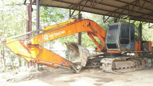 ขาย 725,000 HITACHI EX 120-2 ไฟฟ้าครบ เครื่องดี ปั้มแรง เอวแน่น ช่วงล่างเต็ม สภาพเก่านอก อินวอยทร์ รถอยู่  พิจิตร 090-772-3710 090-772-3708