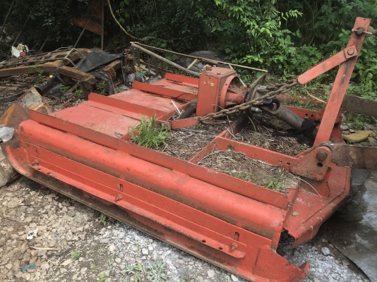 เครื่องตัดหญ้า ตราช้าง ติดต่อ 080-1405528