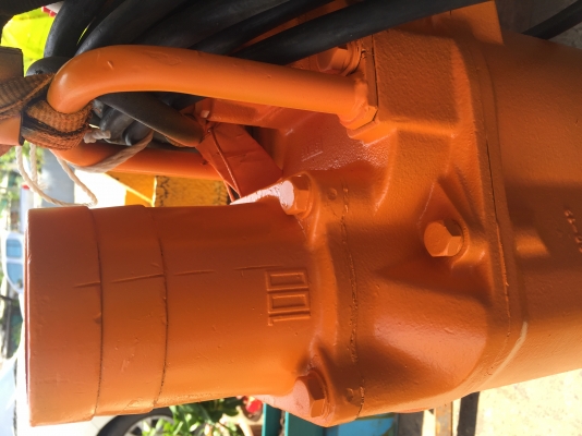 ปั้มสูบน้ำแบบจุ่มมือสอง ขนาด 5 แรง ท่อ 4 นิ้ว ไฟ 380 v3 เฟส สายยาว 7 เมตร พร้อมใช้งาน. รับประกัน 6 เดือน ปั้มสูบน้ำแบบจุ่มมือสอง ขนาด 5 แรง ท่อ 4 นิ้ว ไฟ 380 v3 เฟส สายยาว 7 เมตร พร้อมใช้งาน. รับประกัน 6 เดือน