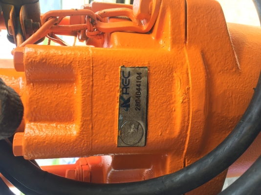 ปั้มสูบน้ำแบบจุ่มมือสอง ขนาด 5 แรง ท่อ 4 นิ้ว ไฟ 380 v3 เฟส สายยาว 7 เมตร พร้อมใช้งาน. รับประกัน 6 เดือน ปั้มสูบน้ำแบบจุ่มมือสอง ขนาด 5 แรง ท่อ 4 นิ้ว ไฟ 380 v3 เฟส สายยาว 7 เมตร พร้อมใช้งาน. รับประกัน 6 เดือน