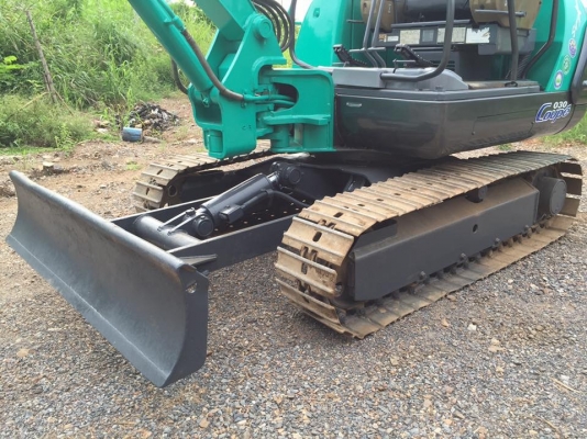 ขายรถขุดแบคโฮ KOBELCO SK030 ขนาดPc30 รถเก่านอกแท้100\% (คอนโทลสั้น ปั๊มนิ้ว แทรคเหล็ก) เครื่องแน่น ระบบไว ช่างล่างสวย รถพร้อมใช้งาน เอกสารใบอินวอยครบ              ????ราคา 395,000 บาท ต่อรองได้???? ☎️สนใจติดต่อ 096-3268553 (สถิตย์พันธ์) ID LINE 0963268553