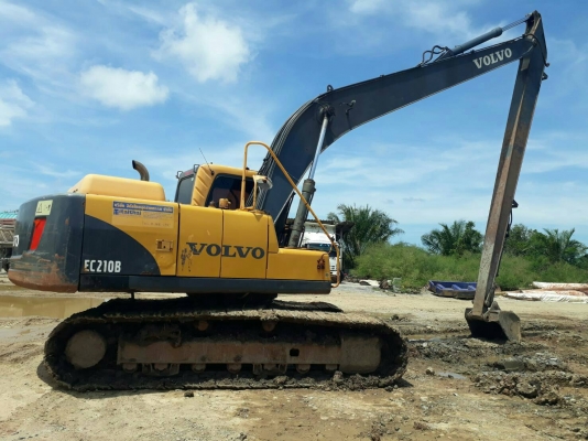 ขายรถแบคโฮ VOLVO EC210B ให้บูม 2 ชุด ราคา 1400000