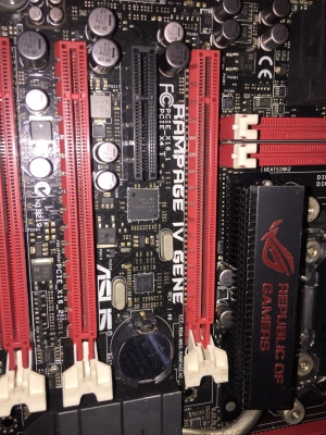 ขาย asus lga 2011 คอล i7