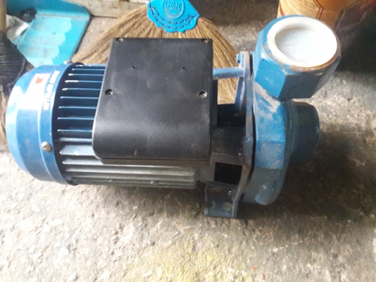 ขาย !! ปั้มน้ำหอยโข่ง.VENT.ขนาด2แรง220v.ท่อ2"สภาพเดิมๆพร้อมใช้