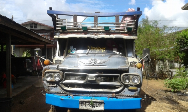 ขายสิบล้อหัวยาว ISUZU 2 เพลาช่วงล่างใหญ่ เครื่องยนต์ 6BF ขายสิบล้อหัวยาว ISUZU 2 เพลาช่วงล่างใหญ่ เครื่องยนต์ 6BF