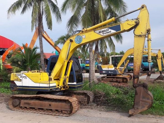 ขายจ้า .KOBELCO SK120-1  มาร์คทรี  เก่าใน  สภาพสวย  เครื่องปั๊มดี  ไฟฟ้าครบ  ช่วงล่างเต็ม  เอกสารอินวอย  ลองระบบกันได้ทุกวัน  โทร  089-3818694  ดวงนภา