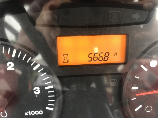 ขายรถไถคูโบต้า M6040 สภาพสวย เดิมทั้งคัน ใช้งานน้อย 566 ชั่วโมง ปี 57 รถใช้แค่ในไร่ส้ม ราคา 650,000 บาท สนใจโทร 081-9136451 คุณโบว์ ราคาพร้อมจัดส่งฟรีค่ะ