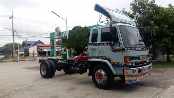 หกล้ออีซูซุร็อกกี้ สภาพสวยๆ พร้อมโอน หกล้ออีซูซุร็อกกี้ สภาพสวยๆ พร้อมโอน