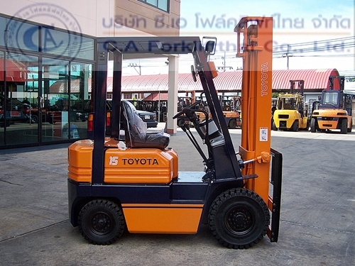 ขาย รถโฟล์คลิฟท์ TOYOTA รุ่น 5-FD15