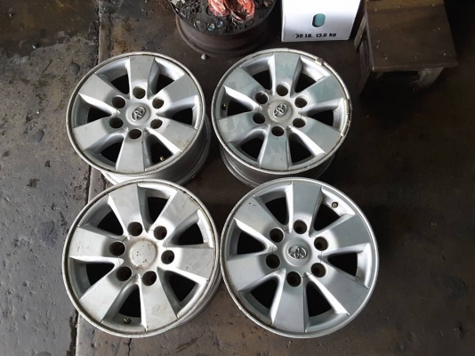 ล้อ Vigo แชมป์ 6/139 ขอบ 15*7 สภาพสวยๆ 1ชุด ล้อ Vigo แชมป์ 6/139 ขอบ 15*7 สภาพสวยๆ 1ชุด