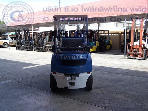 ขาย รถโฟล์คลิฟท์ TOYOTA รุ่น 8FG25