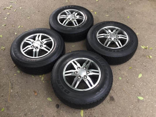ขายล้อ ISUZU D-MAX ลายก้ามปู สภาพสวยๆ ขอบ 16 ชุดละ 3,500 บาท ขอราคานี้เลยนะคับ ขายล้อ ISUZU D-MAX ลายก้ามปู สภาพสวยๆ ขอบ 16 ชุดละ 3,500 บาท ขอราคานี้เลยนะคับ