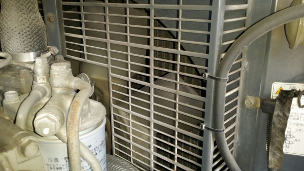 เครื่องปั้มลม Airman PDS390s ปริมาณลม 390cfm แรงลม 7บาร์ สภาพดี ภายนอกสวย เครื่องปั๊มสกูลดี ไม่รั่วซึม เครื่องปีใหม่ 2005 ชั่วโมงทำงาน 5,020 ชม. ปีใหม่ๆราคาสวยๆ โทร 061-4194021 พรภวิษย์