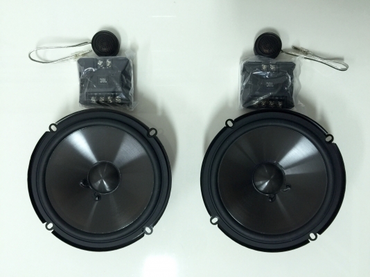 ขายลำโพงแยกชิ้น 6.5" JBL รุ่น CLUB 6500C คุณภาพ Hi-end