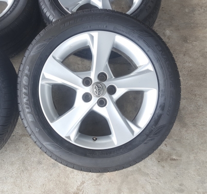 ขายล้อTOYOTA Altis ขอบ16 พร้อมยางปี16  4 ล้อ