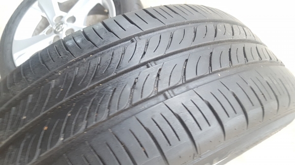 ขายล้อTOYOTA Altis ขอบ16 พร้อมยางปี16  4 ล้อ