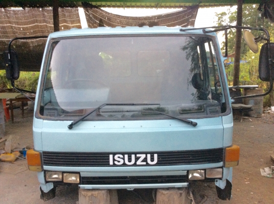 ขาย หัวสิบล้อ อีซูซุ ร็อคกี้ สีใหม่  มีขาดีดหน้า-ขาหลัง ตีนเหยียบทิฟฟี่ พร้อมใช้งาน