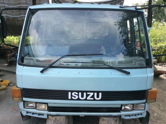 ขาย หัวสิบล้อ อีซูซุ ร็อคกี้ สีใหม่  มีขาดีดหน้า-ขาหลัง ตีนเหยียบทิฟฟี่ พร้อมใช้งาน