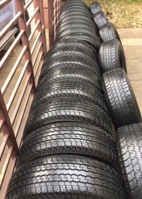 ยาง Bridgestone 245 70 16 ปี17 มี6ชุด ดอกเต็ม ไม่มีปะ เนื้อนิ่มๆ ใช้ยาว ราคาไม่แพง ยาง Bridgestone 245 70 16 ปี17 มี6ชุด ดอกเต็ม ไม่มีปะ เนื้อนิ่มๆ ใช้ยาว ราคาไม่แพง