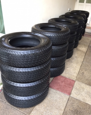 ยาง Bridgestone 245 70 16 ปี17 มี6ชุด ดอกเต็ม ไม่มีปะ เนื้อนิ่มๆ ใช้ยาว ราคาไม่แพง ยาง Bridgestone 245 70 16 ปี17 มี6ชุด ดอกเต็ม ไม่มีปะ เนื้อนิ่มๆ ใช้ยาว ราคาไม่แพง