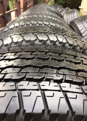 ยาง Bridgestone 245 70 16 ปี17 มี6ชุด ดอกเต็ม ไม่มีปะ เนื้อนิ่มๆ ใช้ยาว ราคาไม่แพง ยาง Bridgestone 245 70 16 ปี17 มี6ชุด ดอกเต็ม ไม่มีปะ เนื้อนิ่มๆ ใช้ยาว ราคาไม่แพง