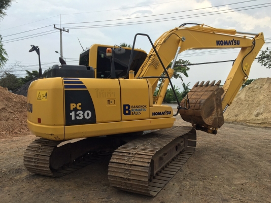 ขายด่วน!! Komatsu PC130-8 ปี 2012 ไมล์ ชม. 10,000 สภาพสวยค่ะ